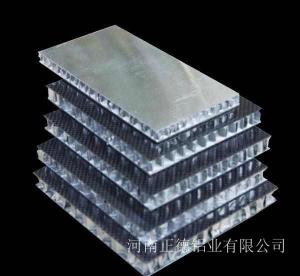 铝质蜂窝板